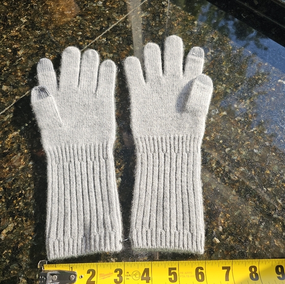 Nordstrom Cashmere Gloves - Grey Heather - Picture 2 of 6